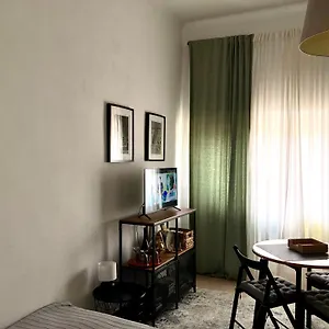 Apartament Mansarda Di Nolo-mm Pasteur-red Line Mediolan