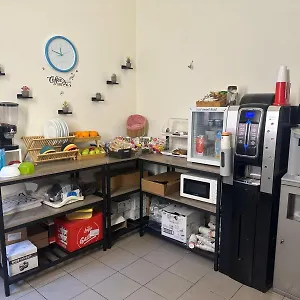 κάντε κράτηση εδώ